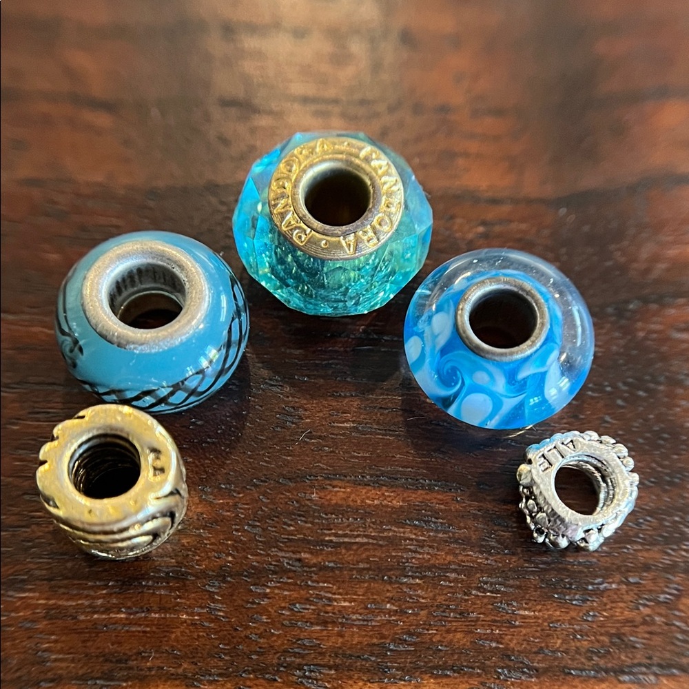 Blue Pandora bundle